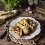 Jamoncitos de pollo en salsa con jamón